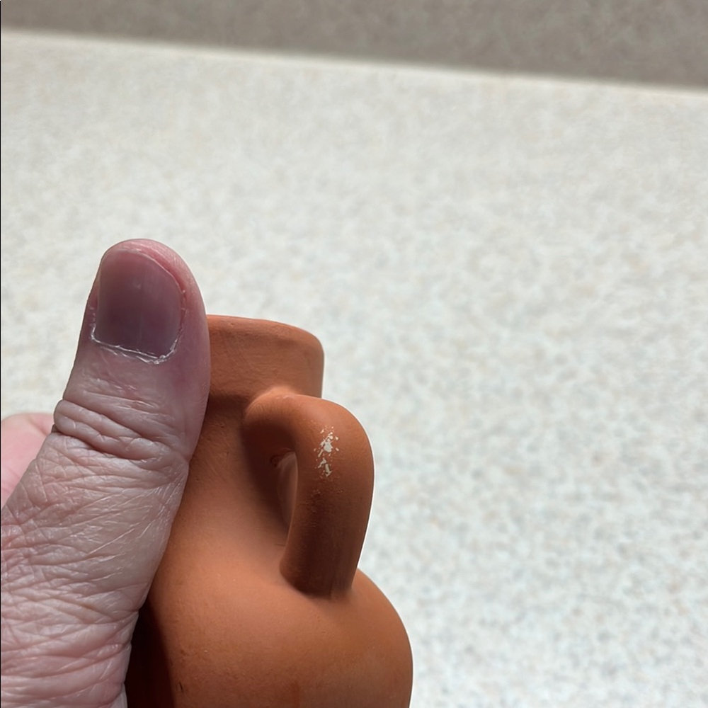 Terracotta Jug depicting The Virgin Mary with Dual Handles for Holy Water. - Picture 4 of 6